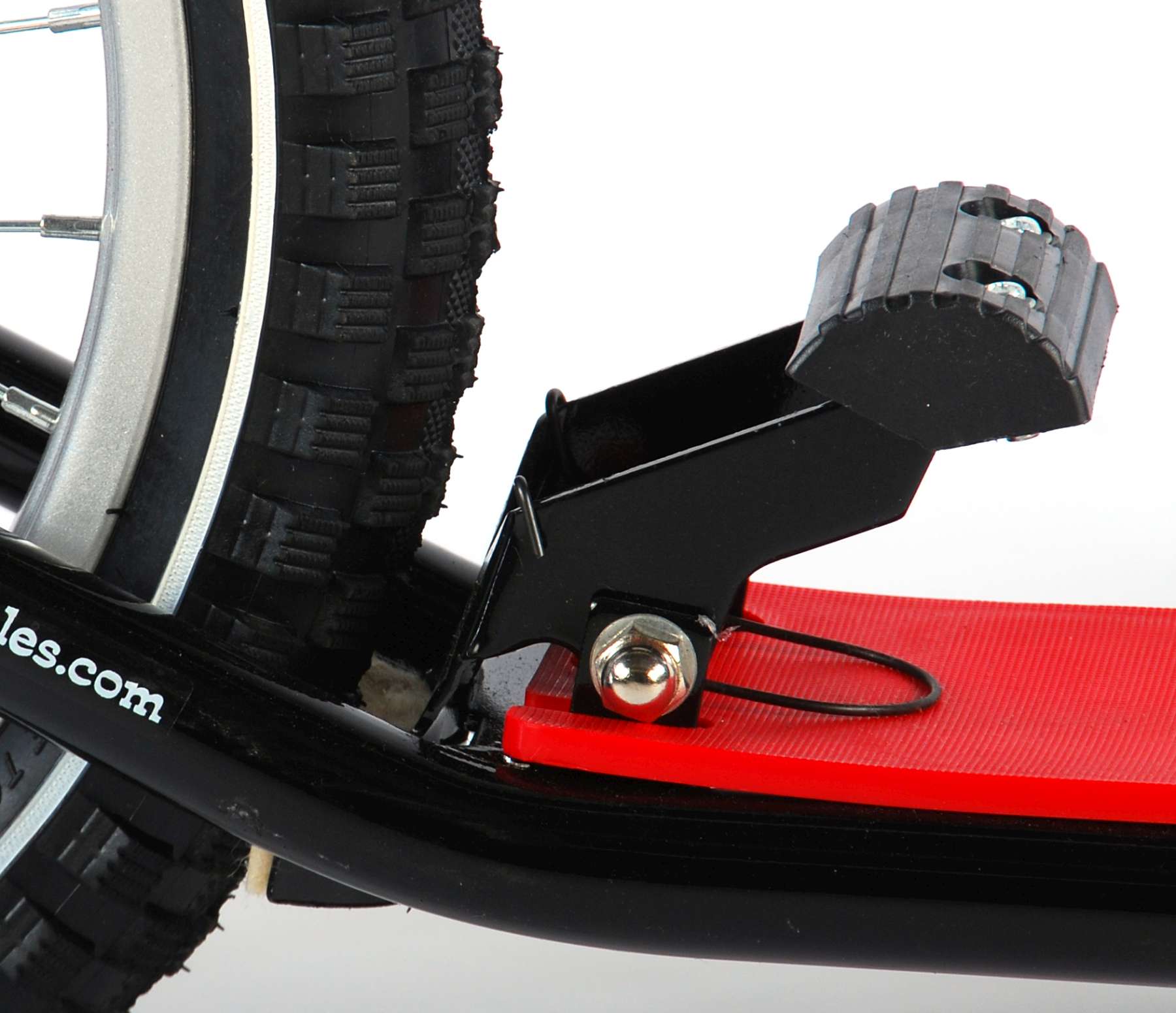 Volare Step – Jongens en Meisjes – 16 inch – Zwart/Rood