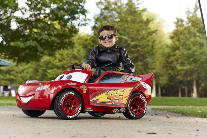 Disney Cars Lightning McQueen Car – elektryczny jeździk