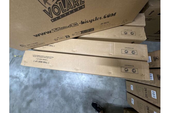 Volare Boost Kids' Bike - 26 inch - White Mint Green - 21 gears